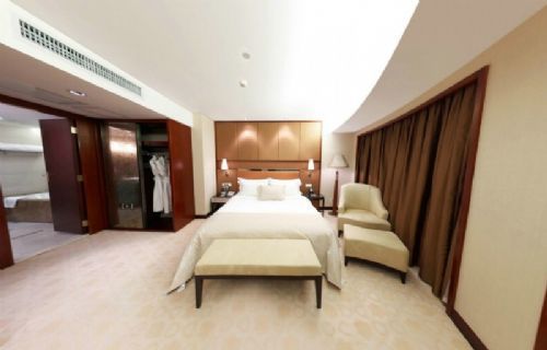Conifer International Hotel Shenzhen Room photo